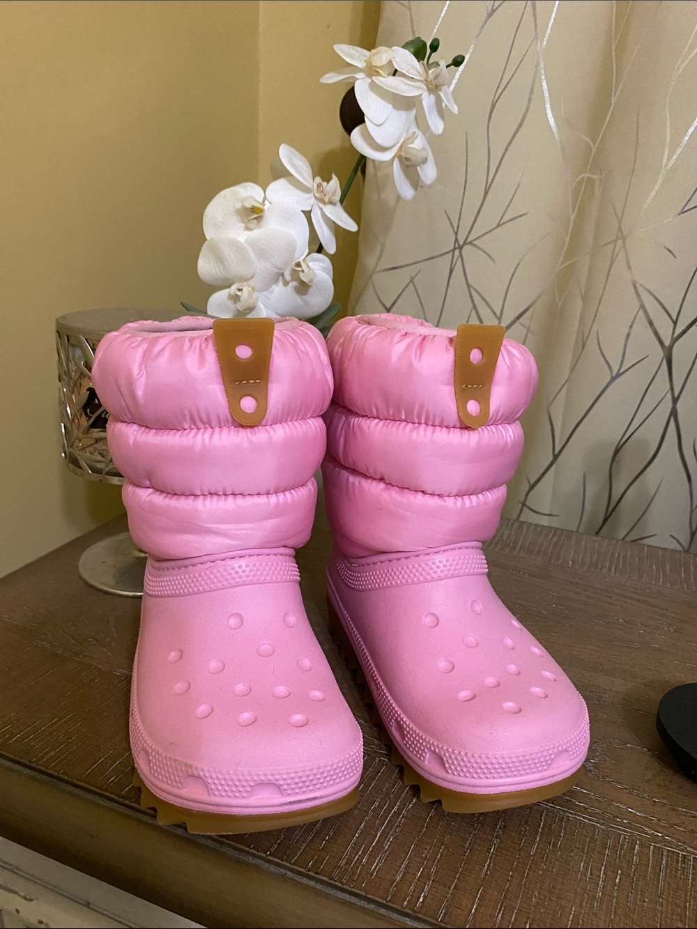CROCS Kids Puffy Pink Snow Boots with Tan Pull Tabs